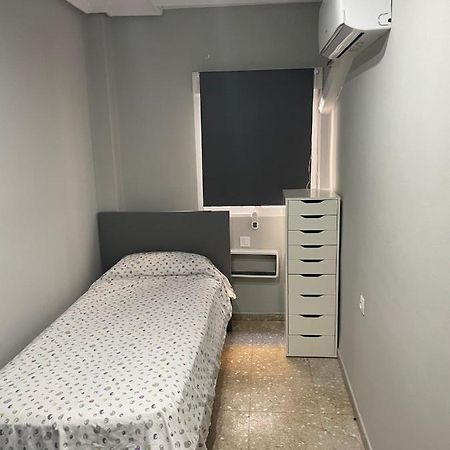 Апартаменты Habitacion Frente A Playa De La Malvarrosa Валенсия Экстерьер фото